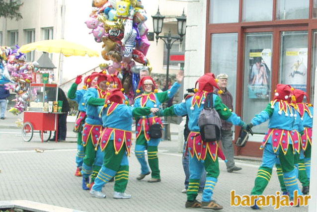 DJEČJI POKLADNI FESTIVAL U BELOM MANASTIRU